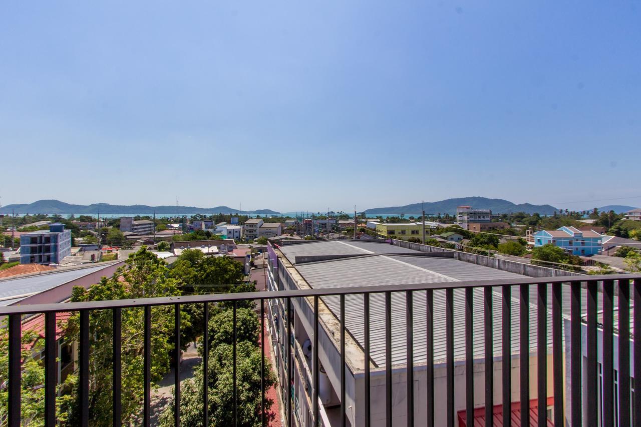 Dlux Condominium 510 Rawai Exterior photo